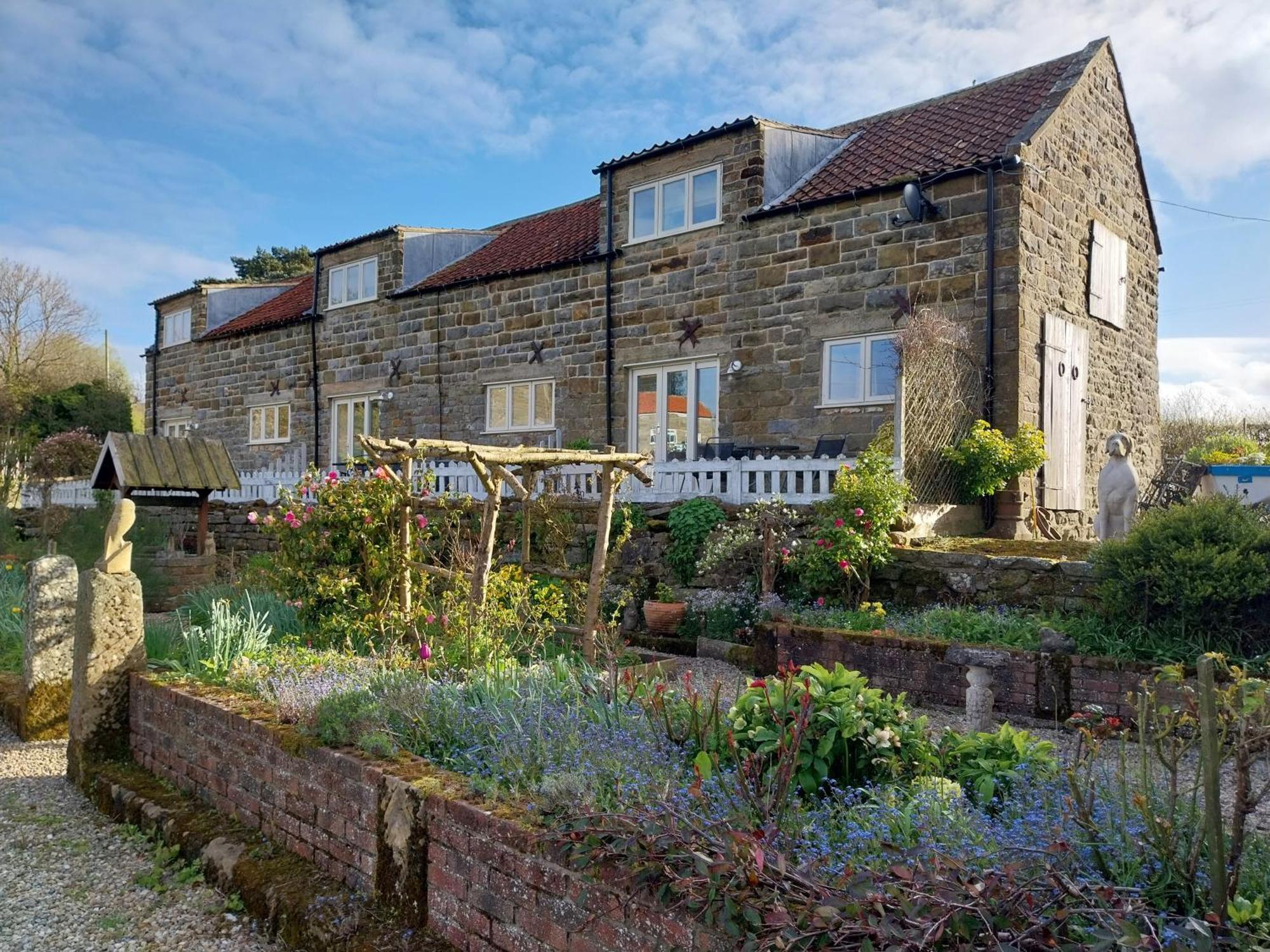 Meadowbeck Holiday Cottages Whitby Exterior foto